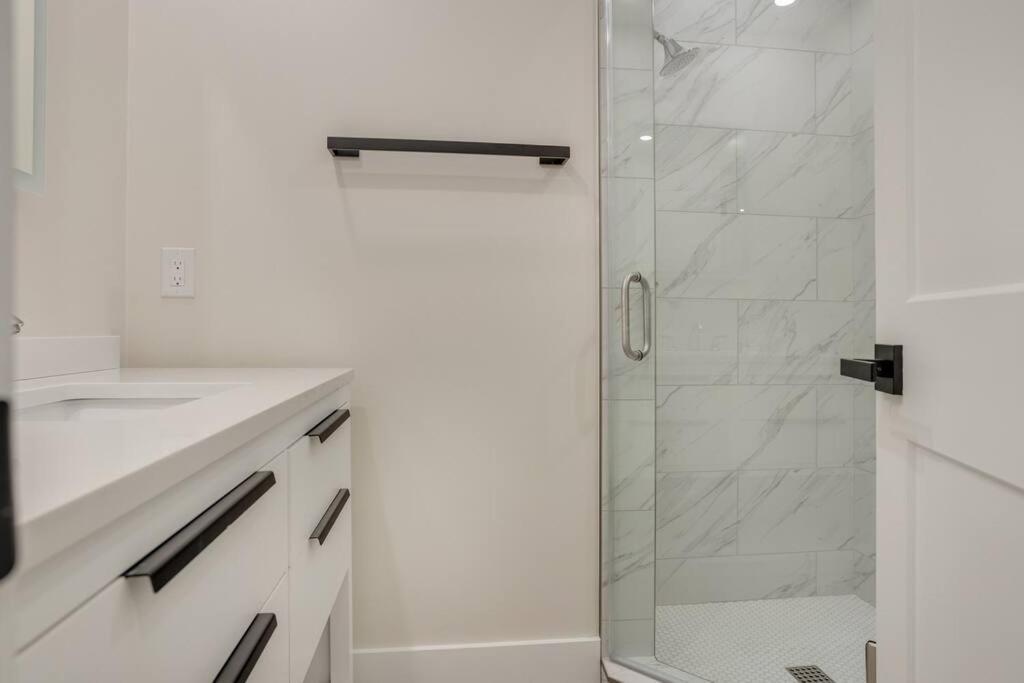 Luxury Beach House - 2Min Walk To Beach - Private Pool - Group & Dog Friendly Hilton Head Island Ngoại thất bức ảnh